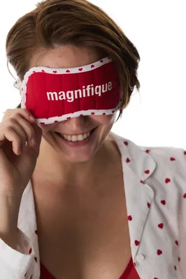 Magnifique Sleep Mask PNCMEB4W26IY